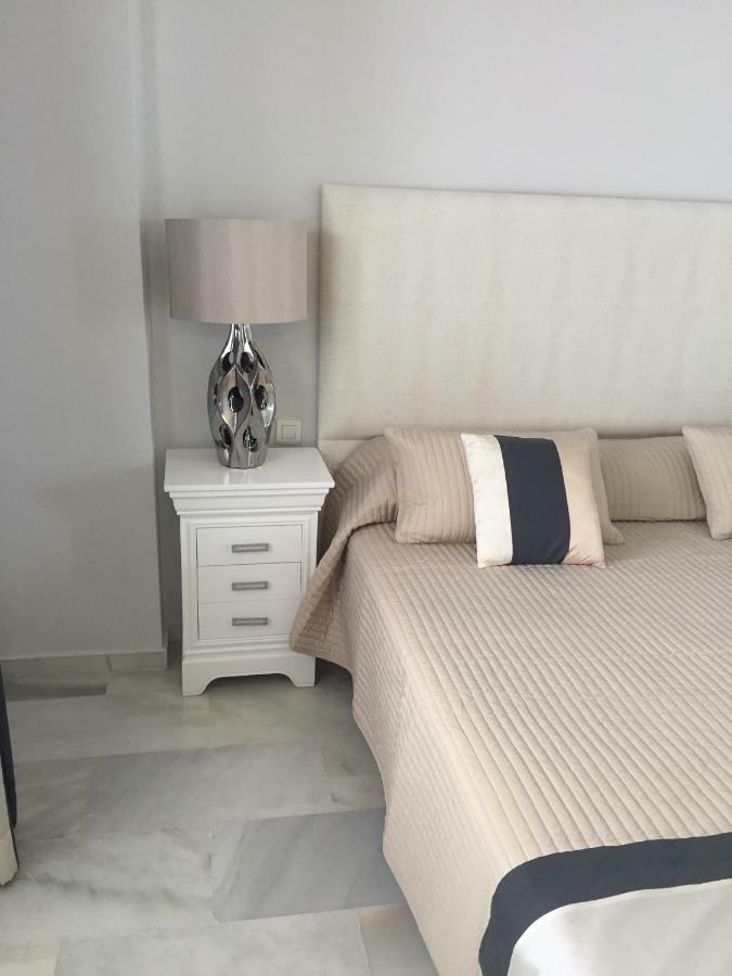 Beautiful 2 Bedroom Apartment @ Puerto Banus! Marbella Dış mekan fotoğraf