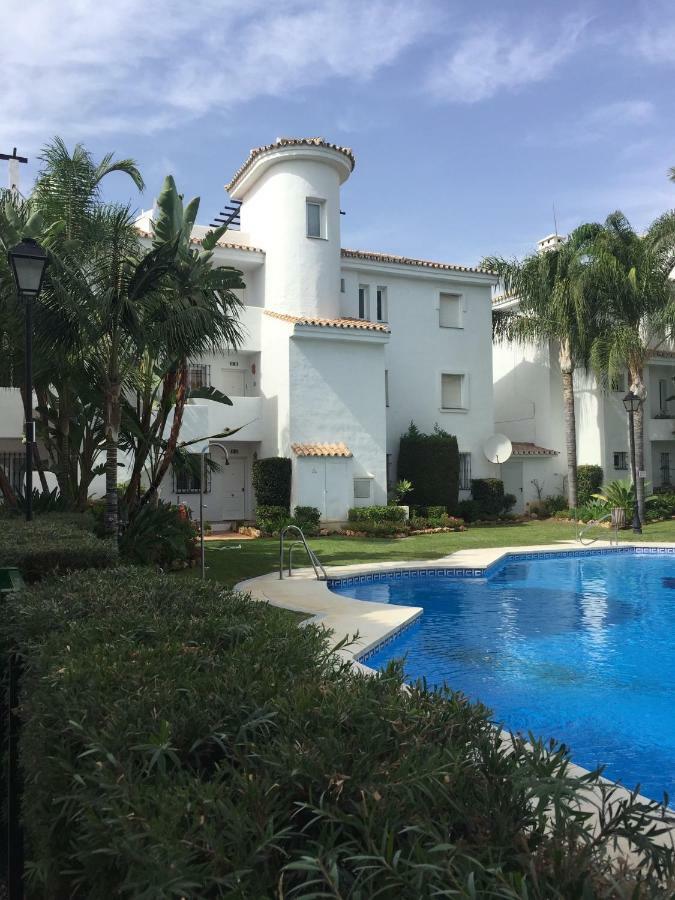 Beautiful 2 Bedroom Apartment @ Puerto Banus! Marbella Dış mekan fotoğraf