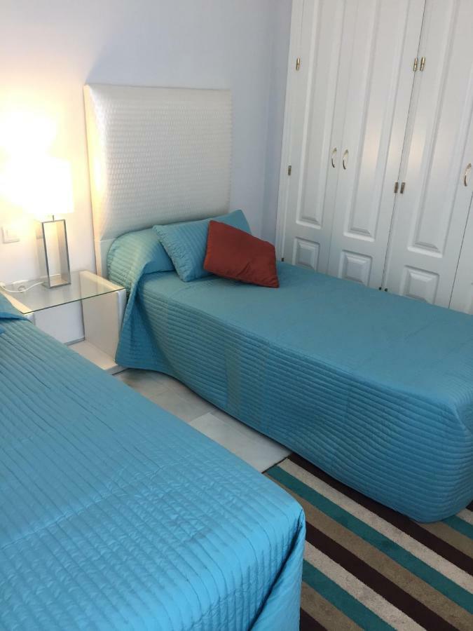 Beautiful 2 Bedroom Apartment @ Puerto Banus! Marbella Dış mekan fotoğraf