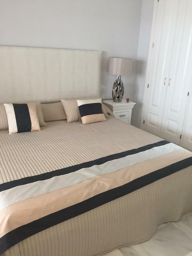 Beautiful 2 Bedroom Apartment @ Puerto Banus! Marbella Dış mekan fotoğraf
