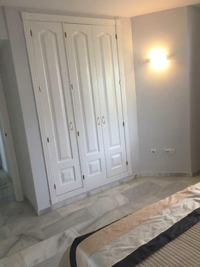 Beautiful 2 Bedroom Apartment @ Puerto Banus! Marbella Dış mekan fotoğraf